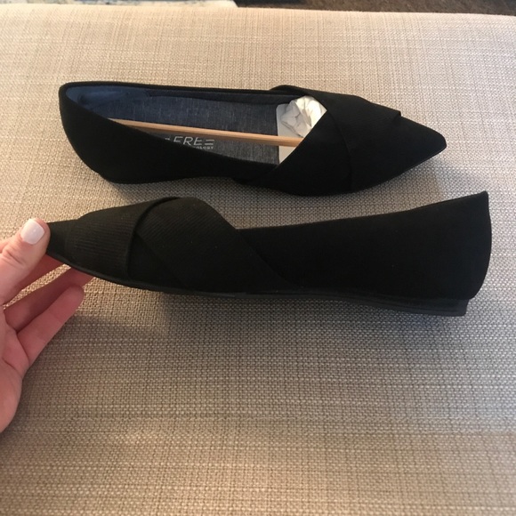 Brand NEW - Black Flats! - Picture 2 of 5
